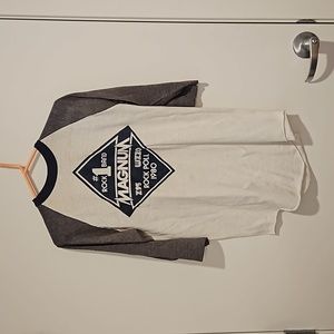 WZZO Z95 Lehigh Valley #1 Rock Band 1980 Raglan style concert shirt Med. VINTAGE